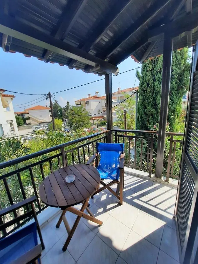 **  Aparthotel Tassos 2 Pefkochori Grecja